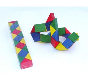 Dřevěný hlavolam had barevný